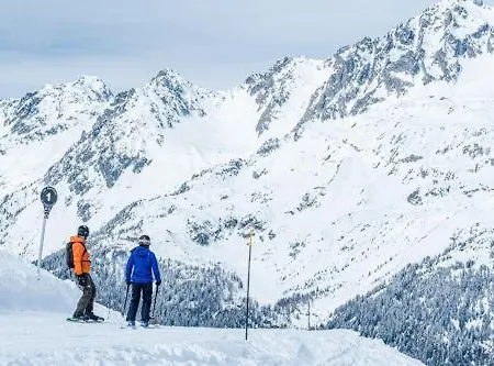 Royal Stratton 3 En-suites Facing Grands Montets *